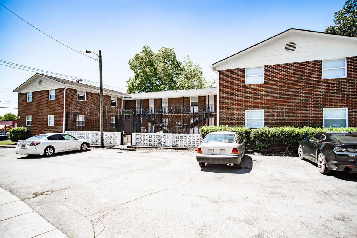 Apartment for rent at 315 N Castle St #4, Knoxville, TN 37914