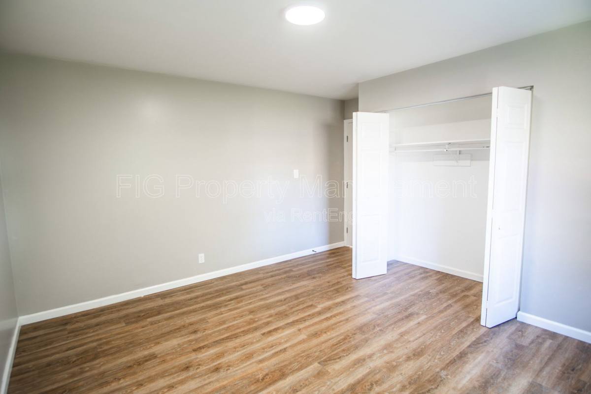Apartment for rent at 315 N Castle St #4, Knoxville, TN 37914