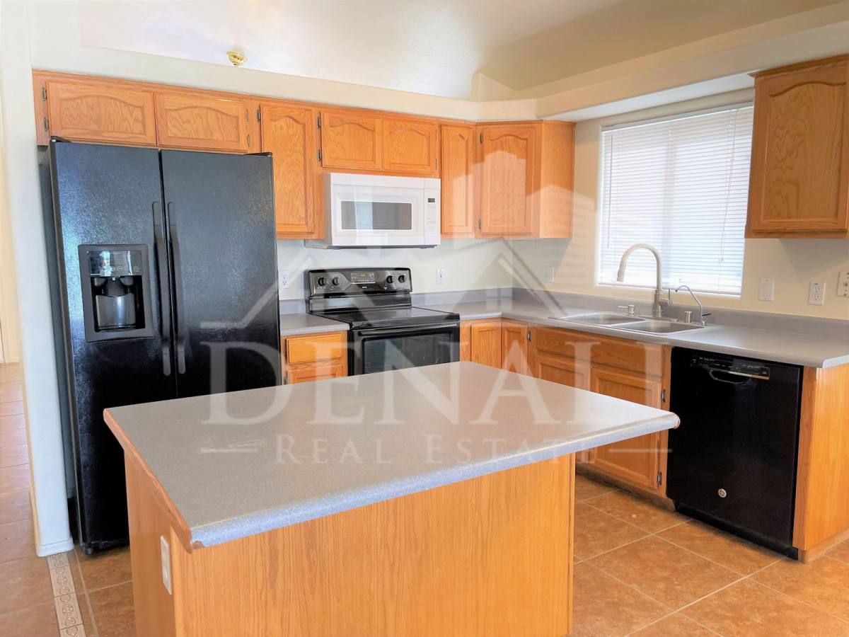 House for rent at 19636 N Coyote Lakes Parkway, Surprise, AZ 85378