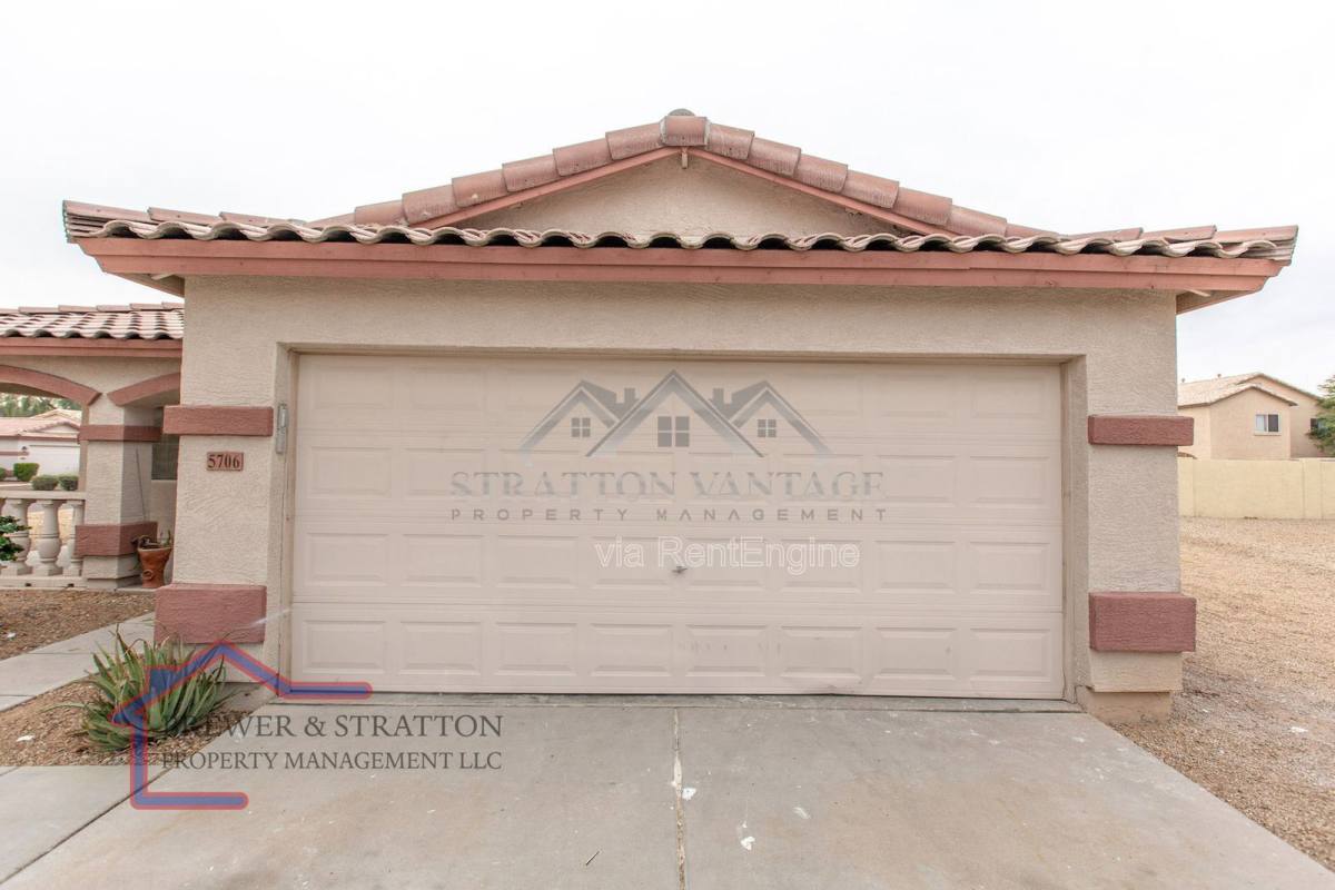 House for rent at 5706 N 74th Dr, Glendale, AZ 85303