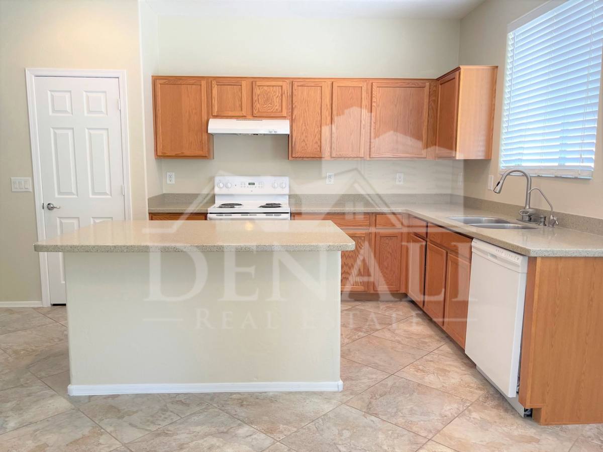 House for rent at 22323 N 103rd Dr, Peoria, AZ 85383