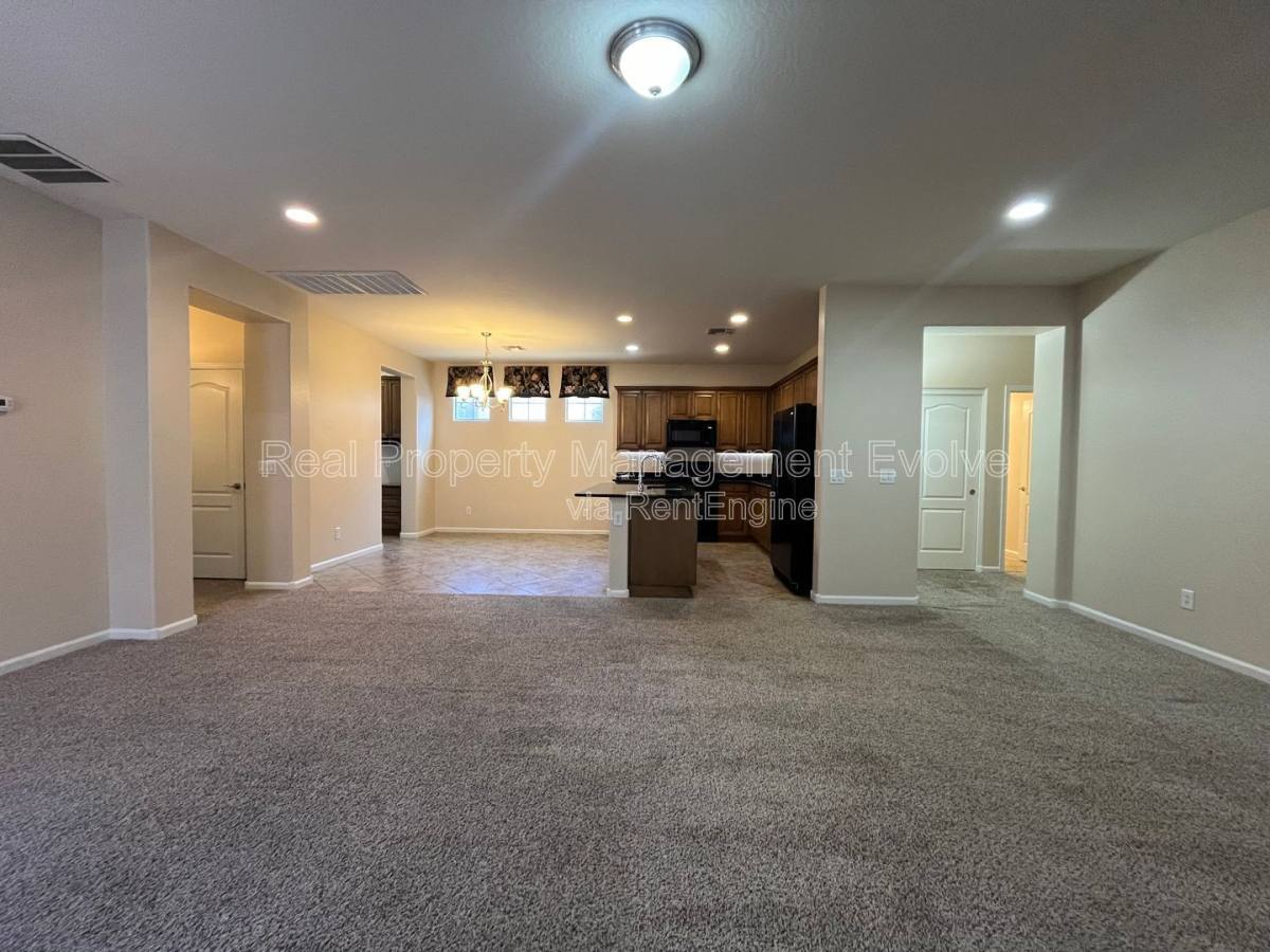 House for rent at 3454 E Constitution Dr, Gilbert, AZ 85296