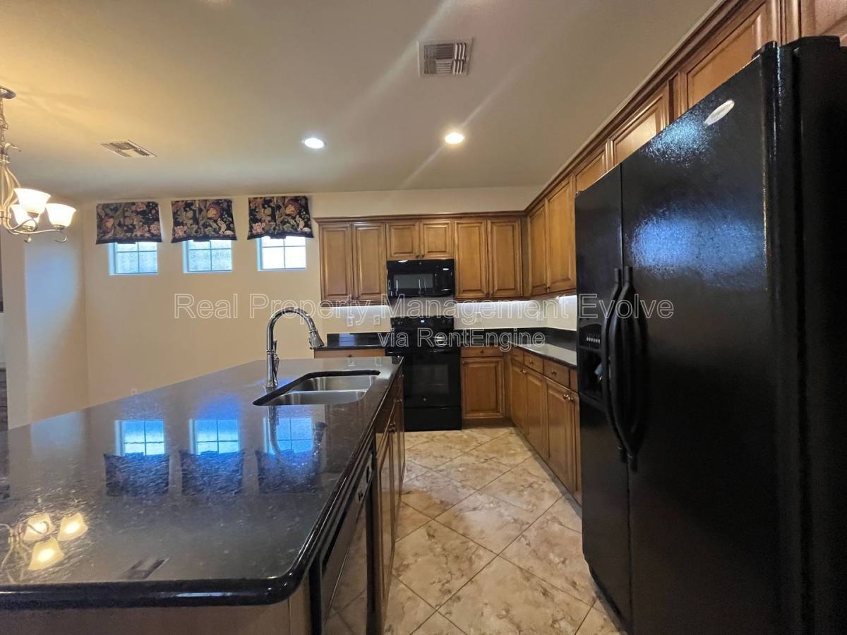 House for rent at 3454 E Constitution Dr, Gilbert, AZ 85296