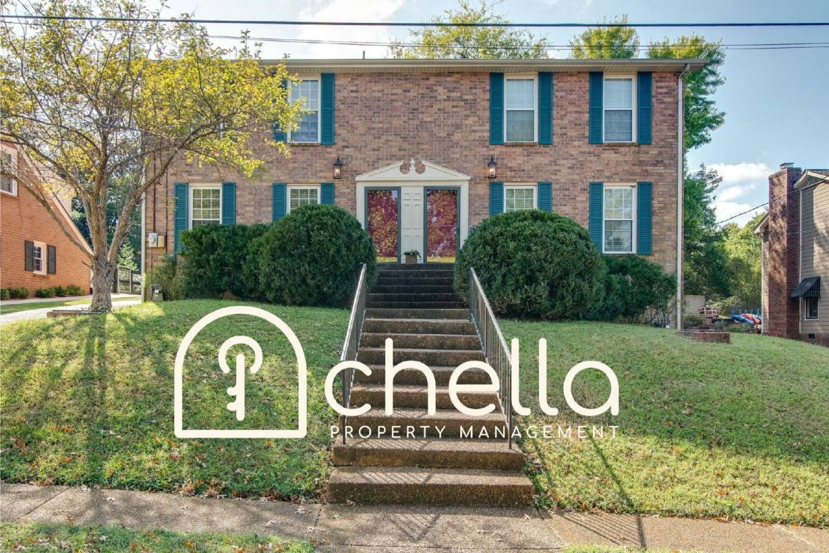 Townhouse for rent at 2615 Habersham Ave, Nashville, TN 37214