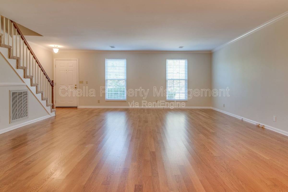 Townhouse for rent at 2615 Habersham Ave, Nashville, TN 37214