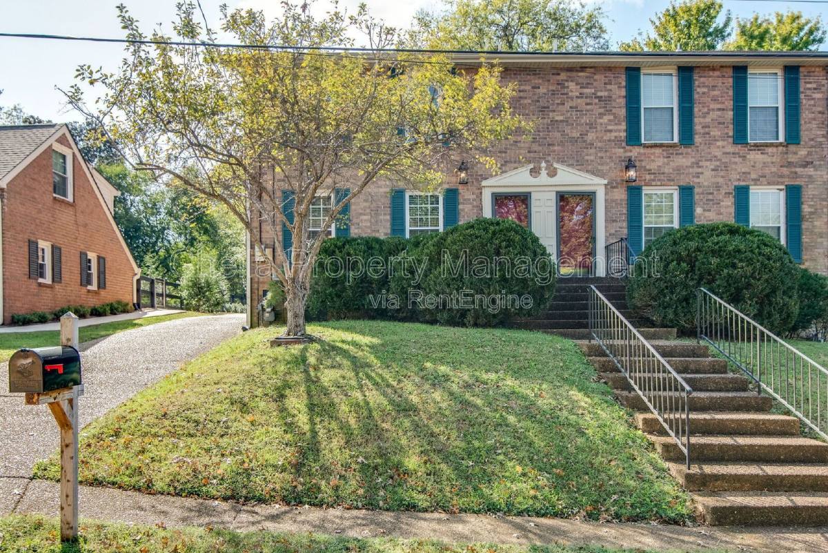 Townhouse for rent at 2615 Habersham Ave, Nashville, TN 37214