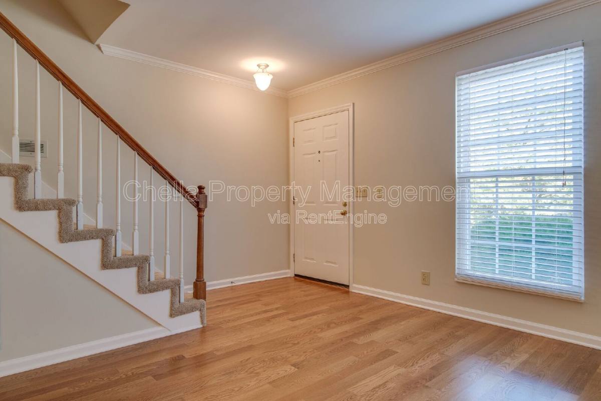 Townhouse for rent at 2615 Habersham Ave, Nashville, TN 37214