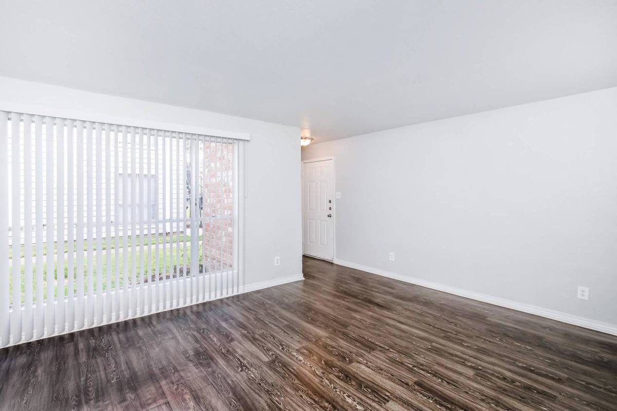 Apartment for rent at 1251 Wilcrest Dr #J, Houston, TX 77042