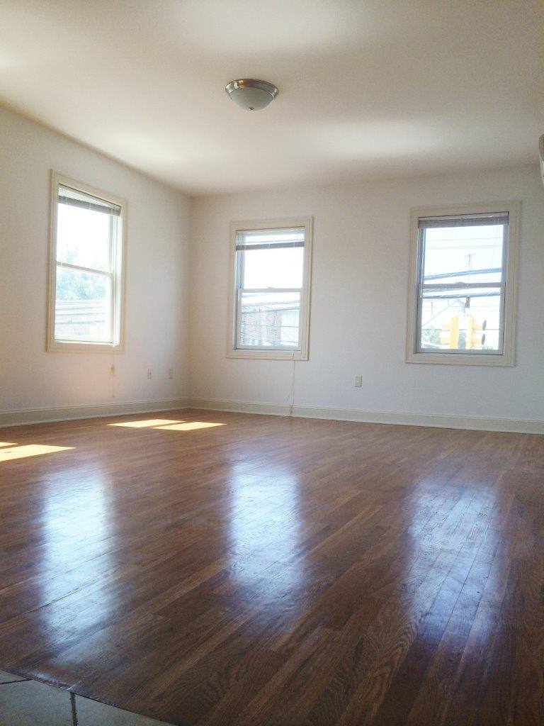 Apartment for rent at 2450 Lemoine Ave, Fort Lee, NJ 07024