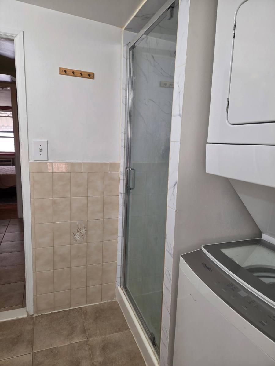 Apartment for rent at 509 Saint Pauls Ave #2, Cliffside Park, NJ 07010