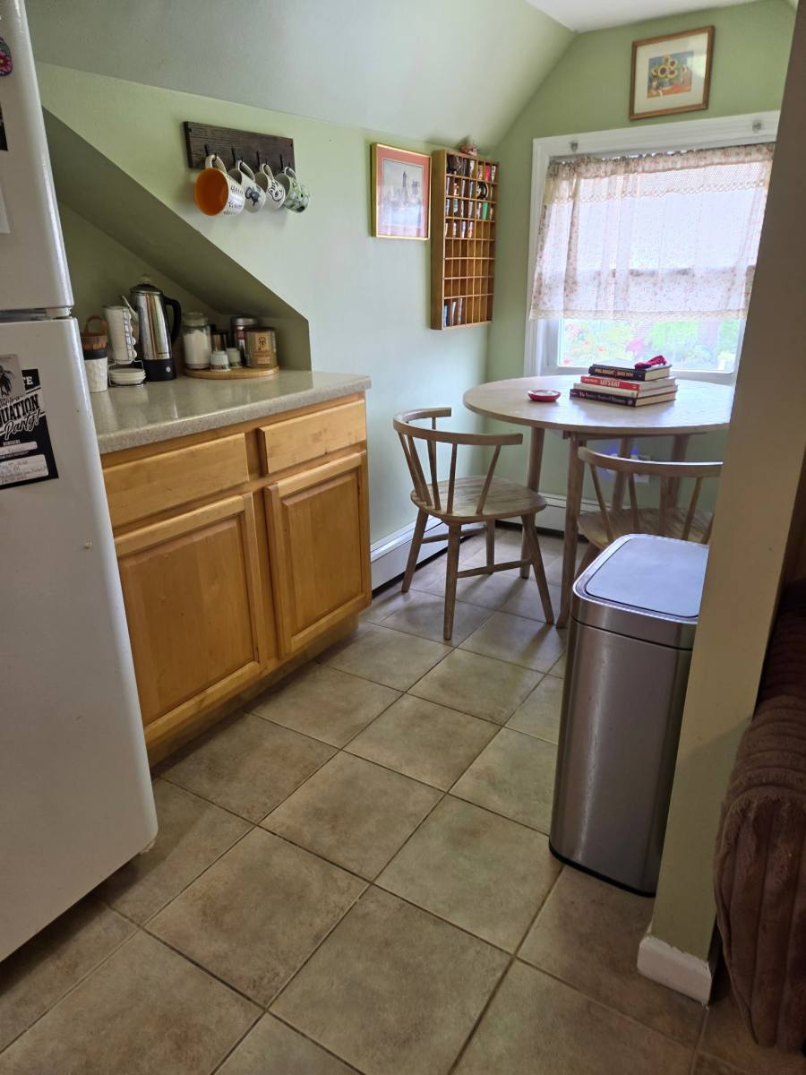 Apartment for rent at 509 Saint Pauls Ave #2, Cliffside Park, NJ 07010
