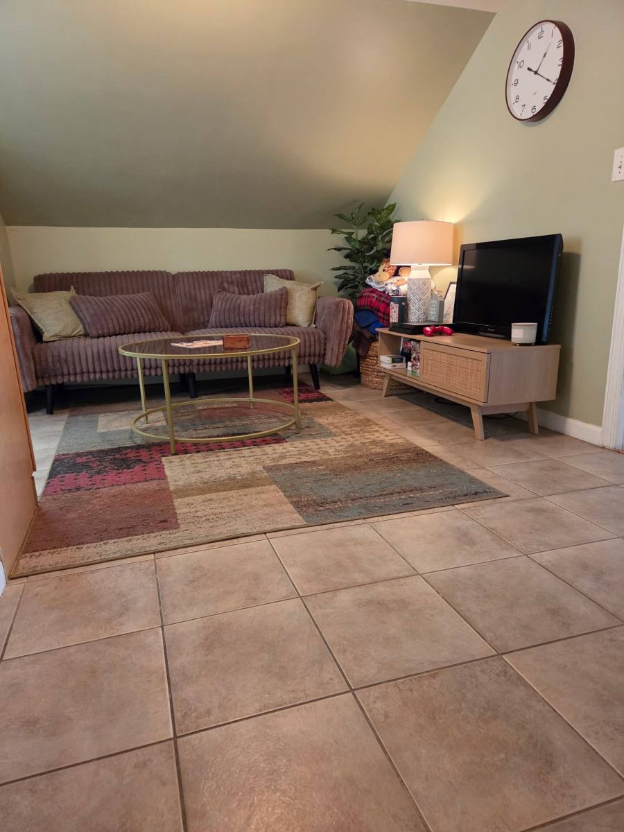 Apartment for rent at 509 Saint Pauls Ave #2, Cliffside Park, NJ 07010