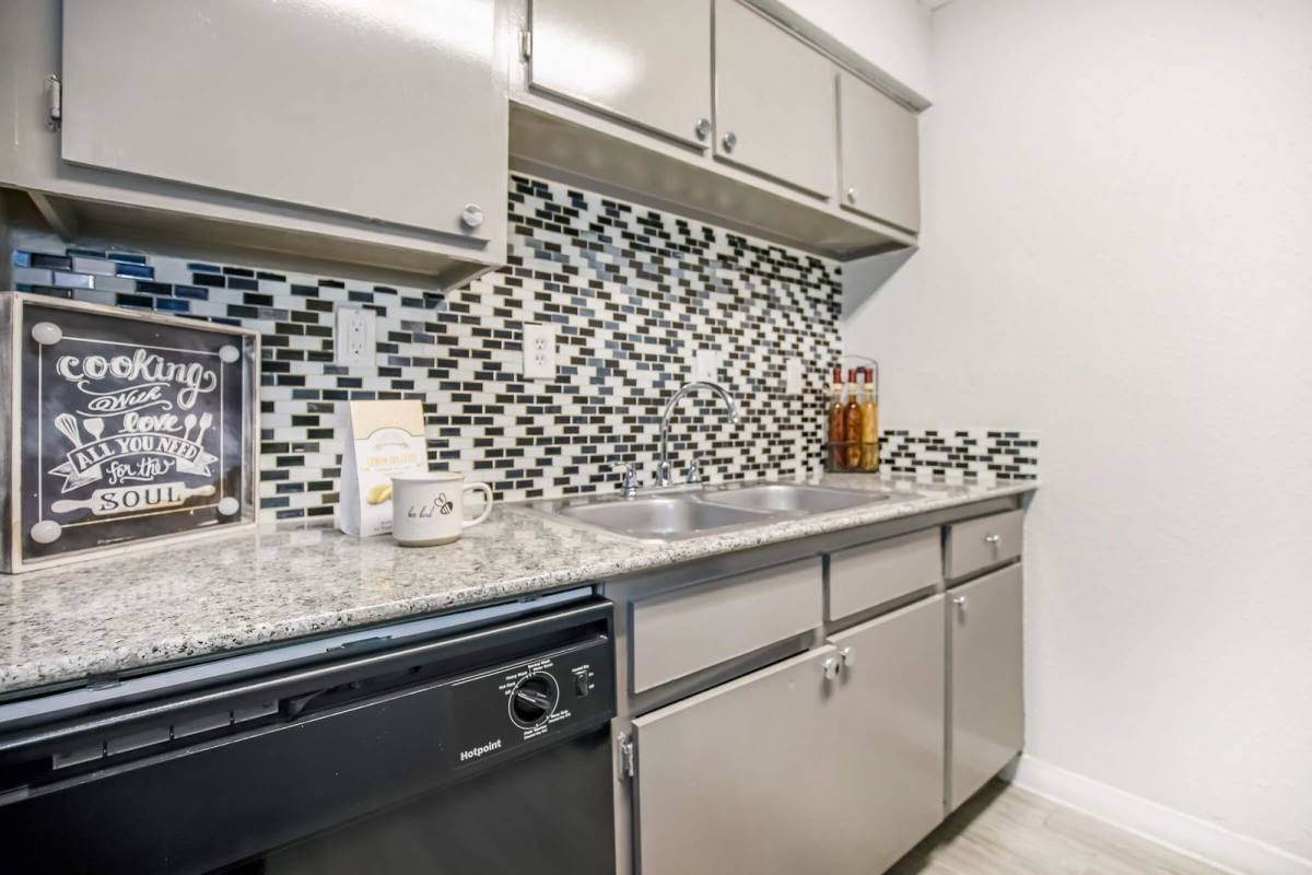 Apartment for rent at 1307 Wilcrest Dr #3300, Houston, TX 77042