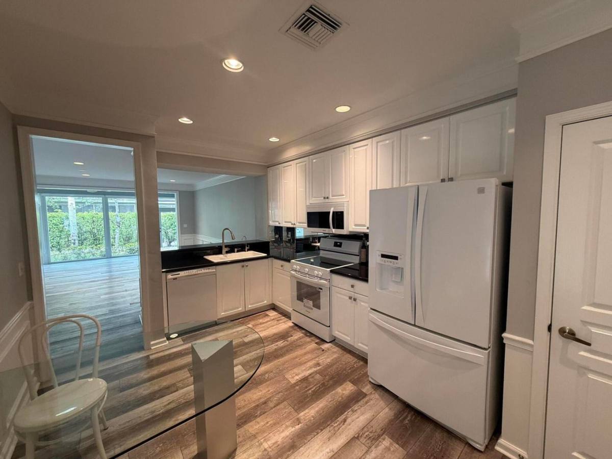 Townhouse for rent at 21543 Saint Andrews Grand Circle, Boca Raton, FL 33486