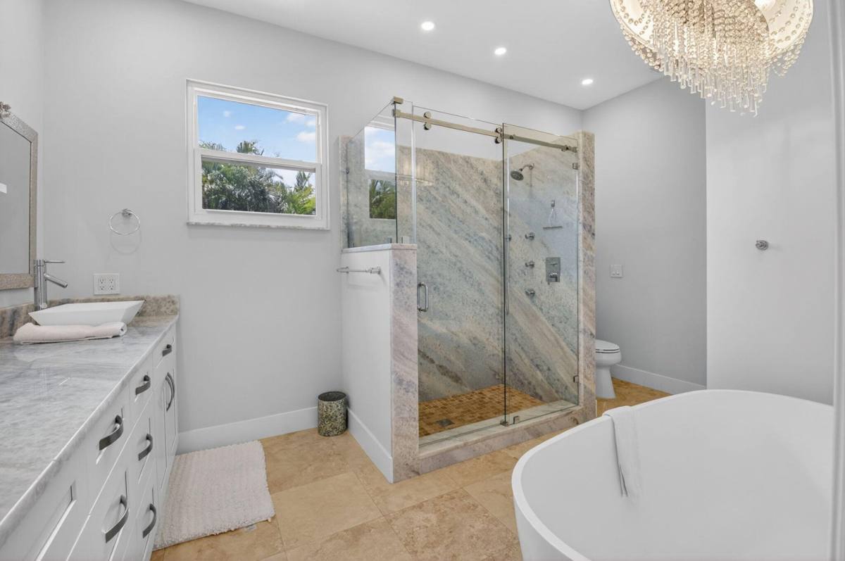 Townhouse for rent at 122 Andrews Ave, Delray Beach, FL 33483