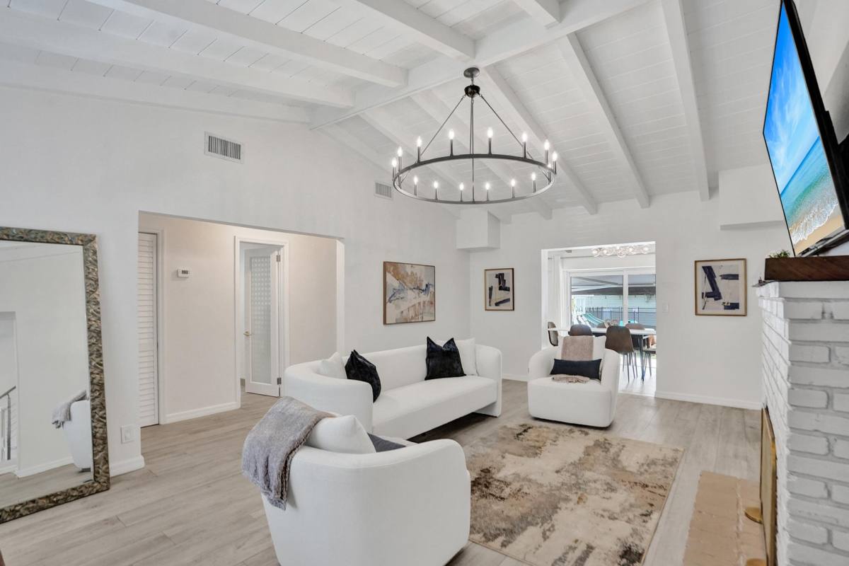 House for rent at 1606 SE 1st St, Fort Lauderdale, FL 33301