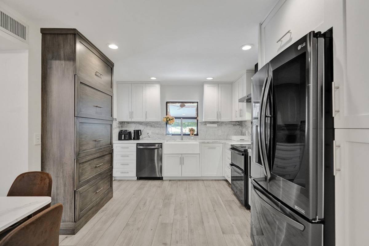House for rent at 1606 SE 1st St, Fort Lauderdale, FL 33301