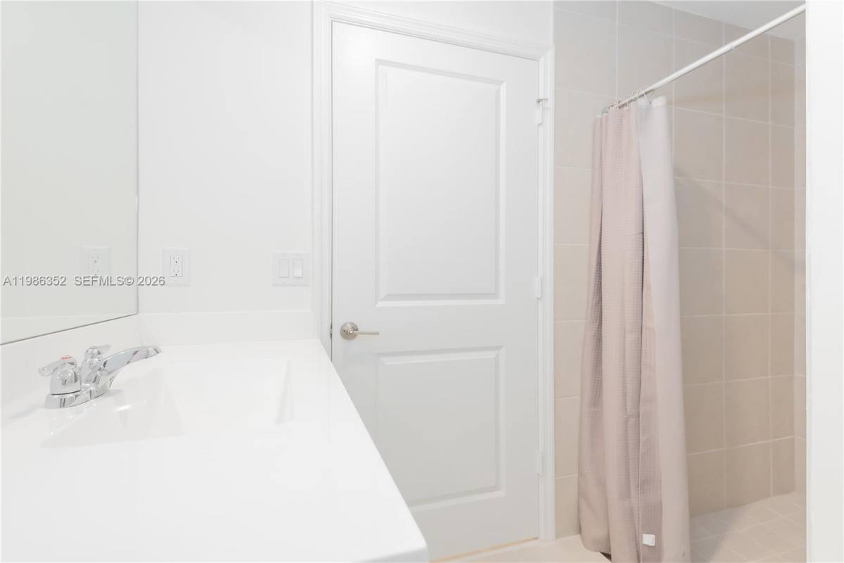 Townhouse for rent at 12476 SW 248th St #8, Homestead, FL 33032
