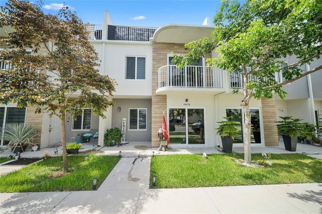 Townhouse for rent at 14474 SW 259th St, Homestead, FL 33031