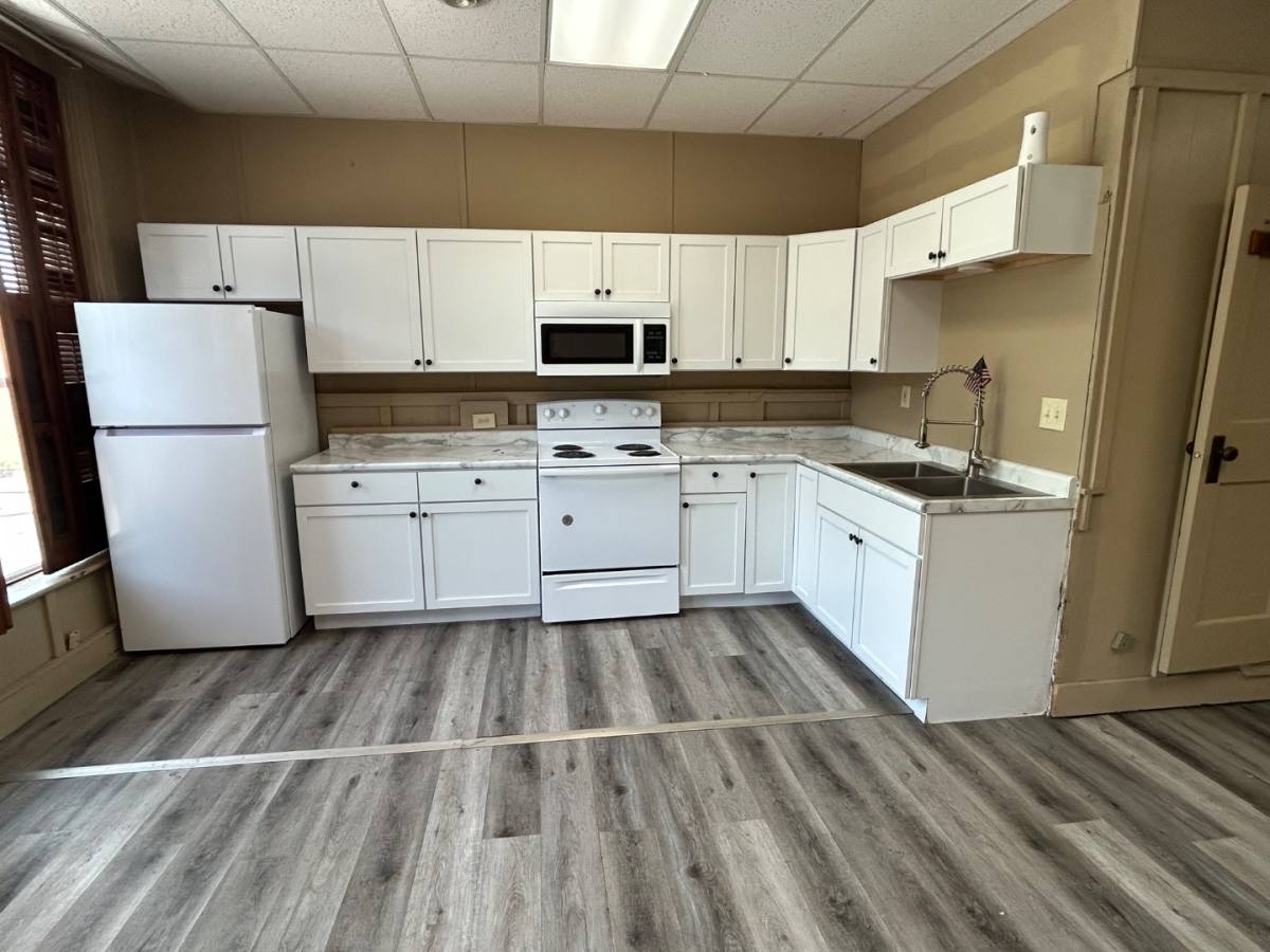 Apartment for rent at 124 E Morrison St #A, Fayette, MO 65248