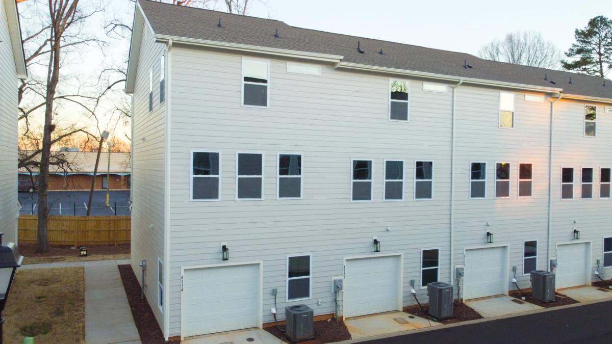 Townhouse for rent at 4110 Salient St, Charlotte, NC 28205