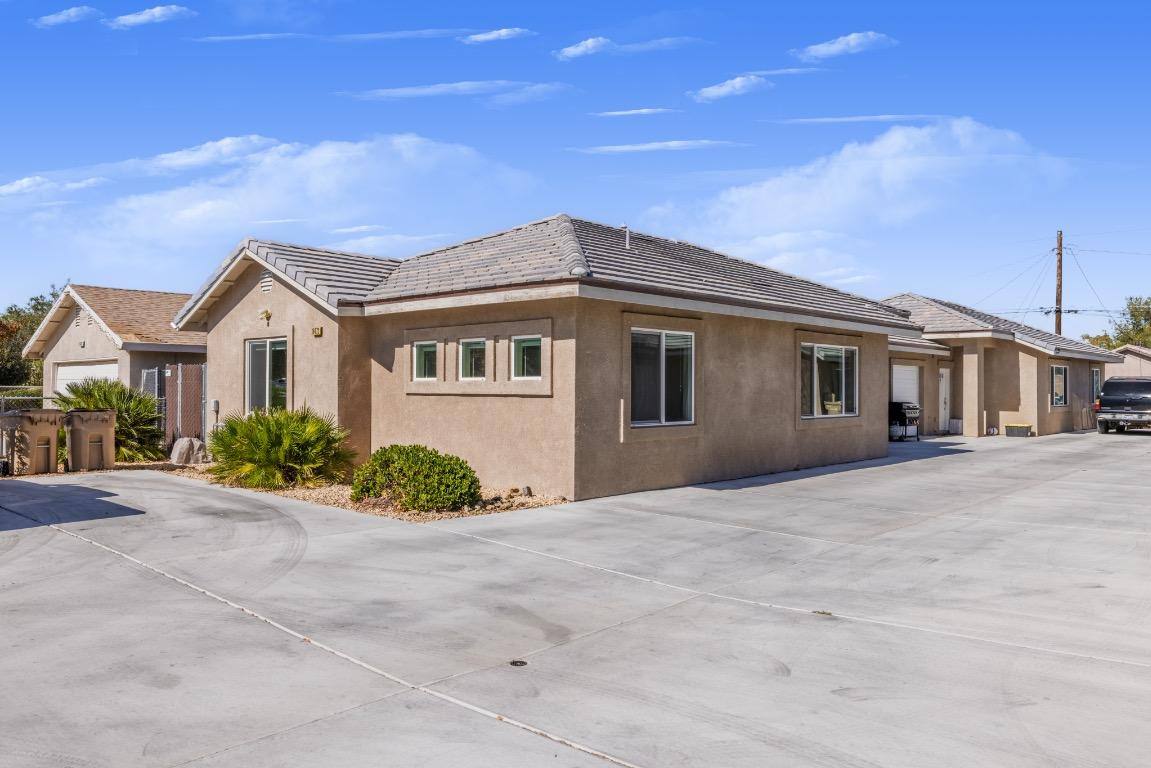 Apartment for rent at 16472 Smoke Tree St #A, Hesperia, CA 92345