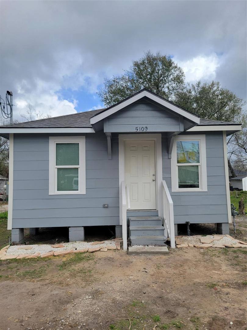 Apartment for rent at 5109 Earline St #A, Houston, TX 77016