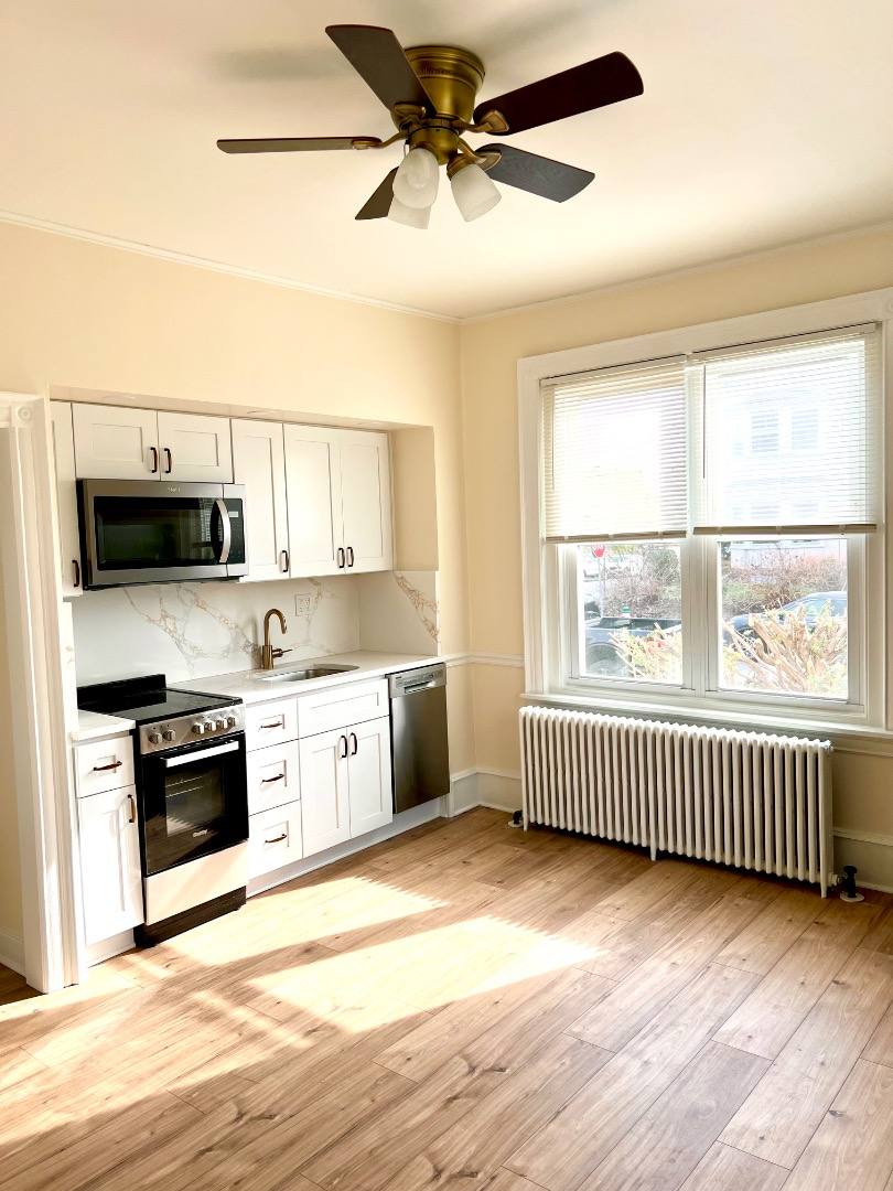 Apartment for rent at 135 E 3rd St #B, Lansdale, PA 19446
