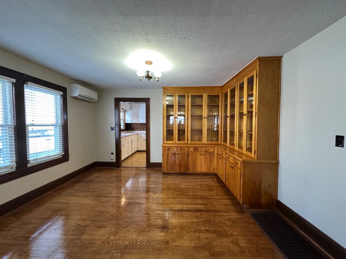 House for rent at 6123 Boozy Creek Rd, Bristol, VA 24202