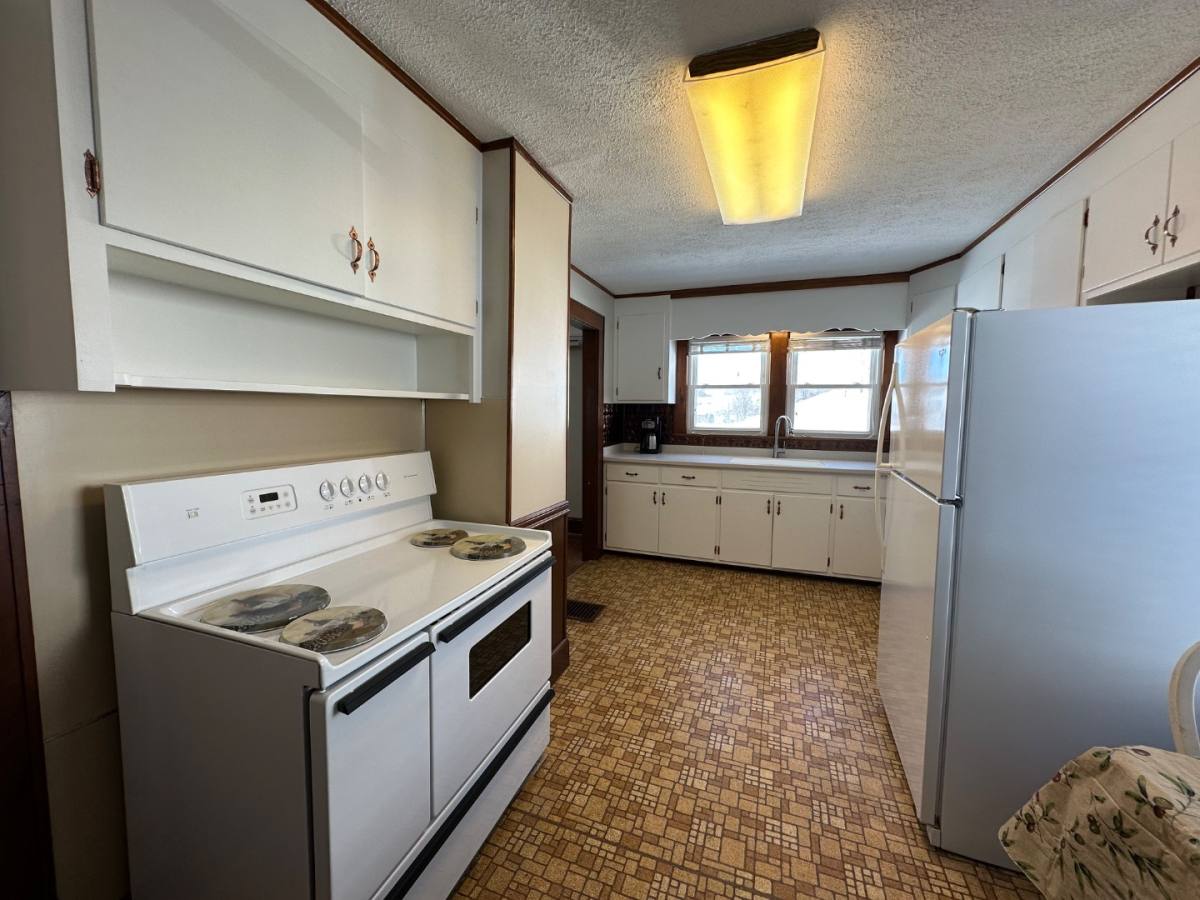 House for rent at 6123 Boozy Creek Rd, Bristol, VA 24202