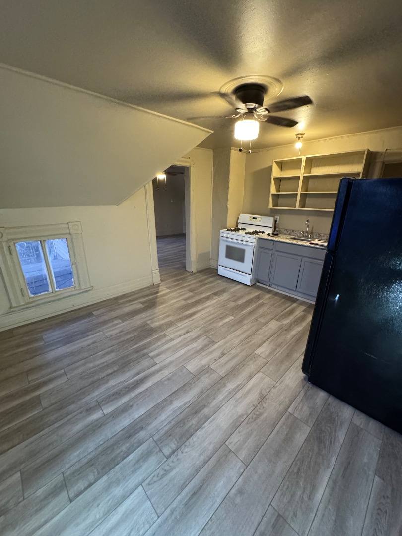 Apartment for rent at 213 W 9th Ave #213, Hutchinson, KS 67501