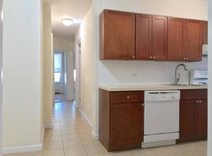 Townhouse for rent at 557 79th St #2, Brooklyn, NY 11209