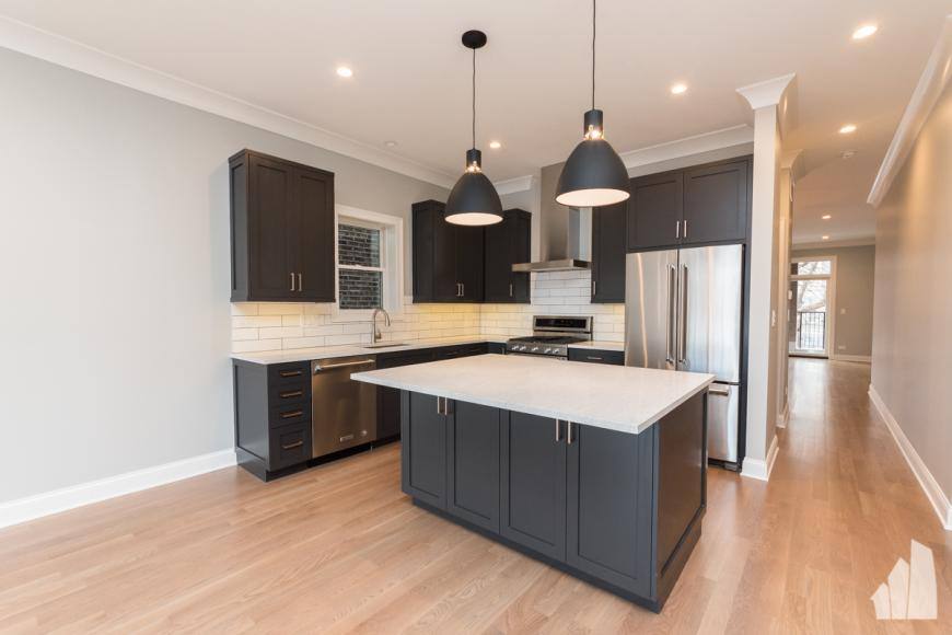 Apartment for rent at 2319 N Southport Ave, Chicago, IL 60614