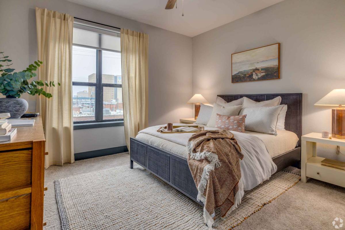 Apartment for rent at Santa Fe Square, 415 E 2nd St S, Tulsa, OK 74120
