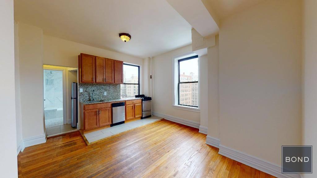 Apartment for rent at 324 W 84th St #124, New York, NY 10024