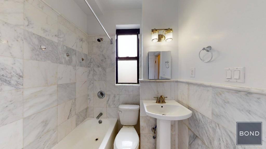Apartment for rent at 324 W 84th St #124, New York, NY 10024