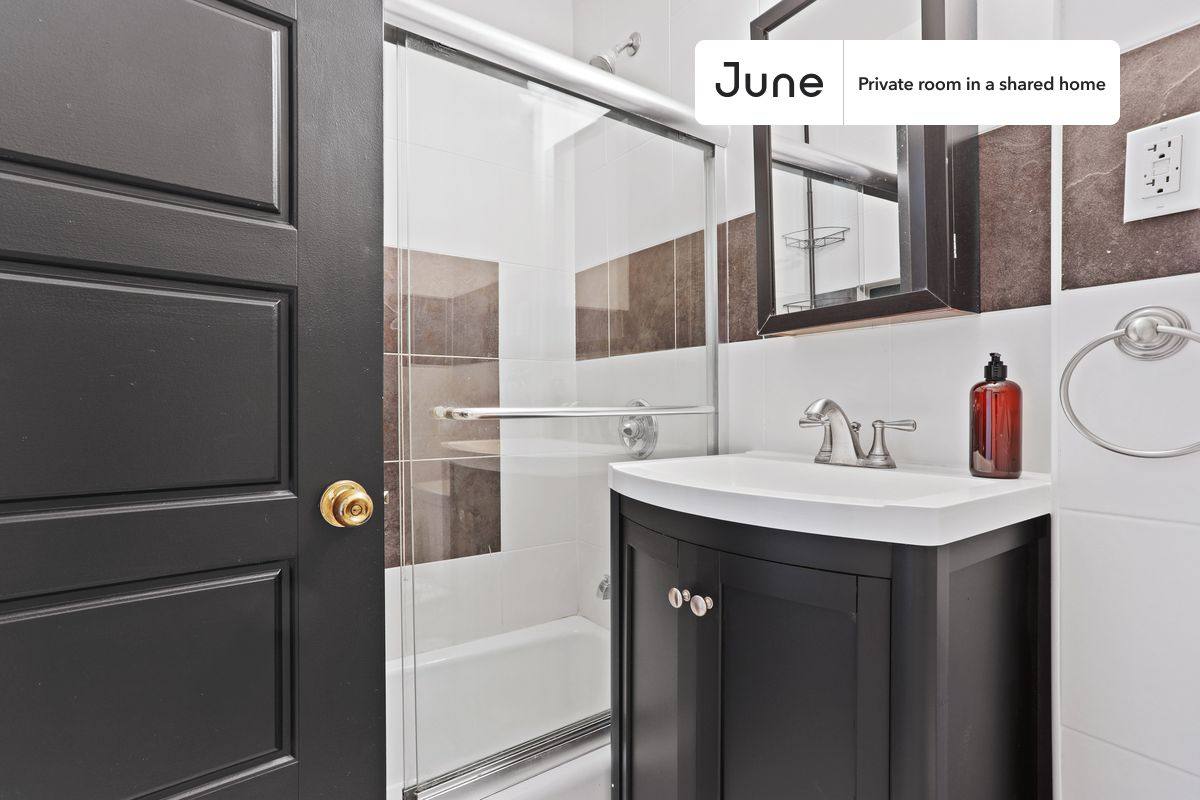 Apartment for rent at 2028 Second Ave, New York, NY 10029