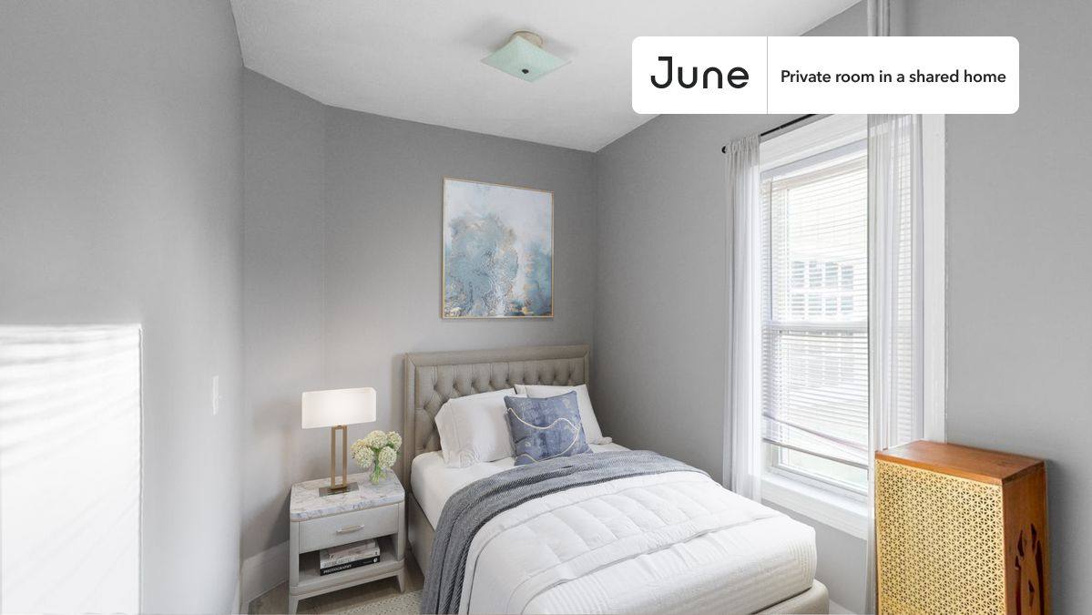Apartment for rent at 106 Beacon St E, Somerville, MA 02143