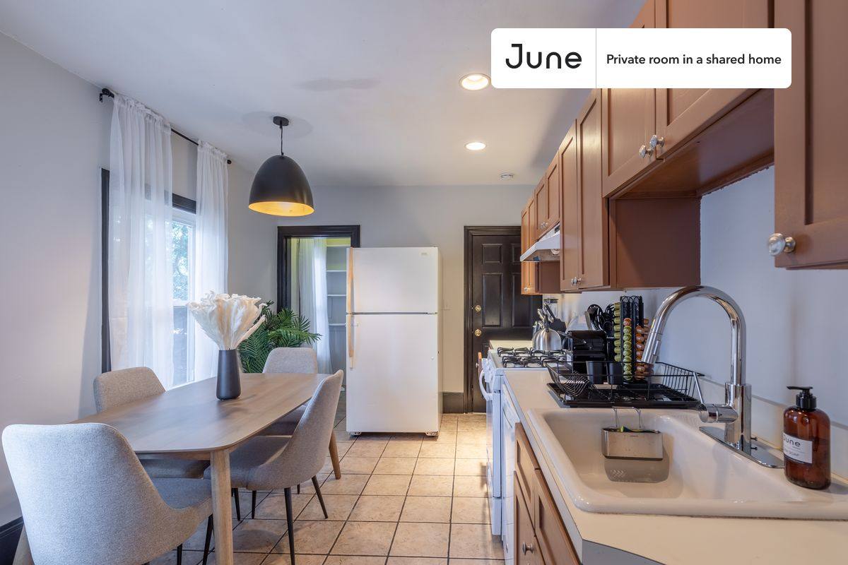 Apartment for rent at 56 Ridgemont St, Allston, MA 02134