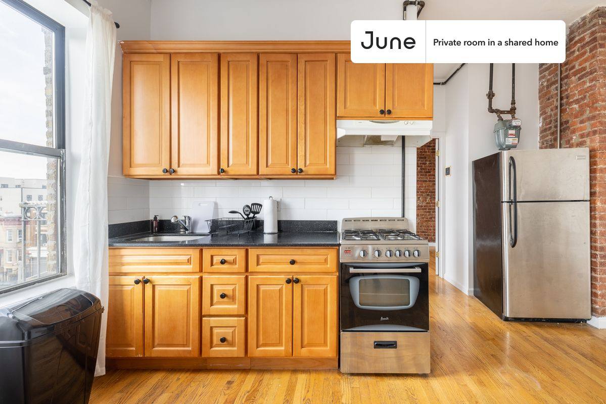 Apartment for rent at 1507 Saint Johns Place, Brooklyn, NY 11213