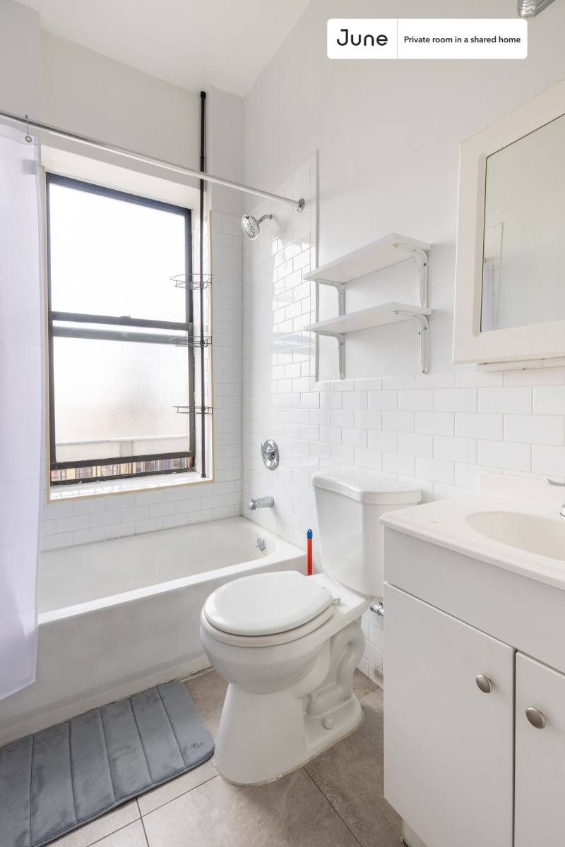 Apartment for rent at 1507 Saint Johns Place, Brooklyn, NY 11213
