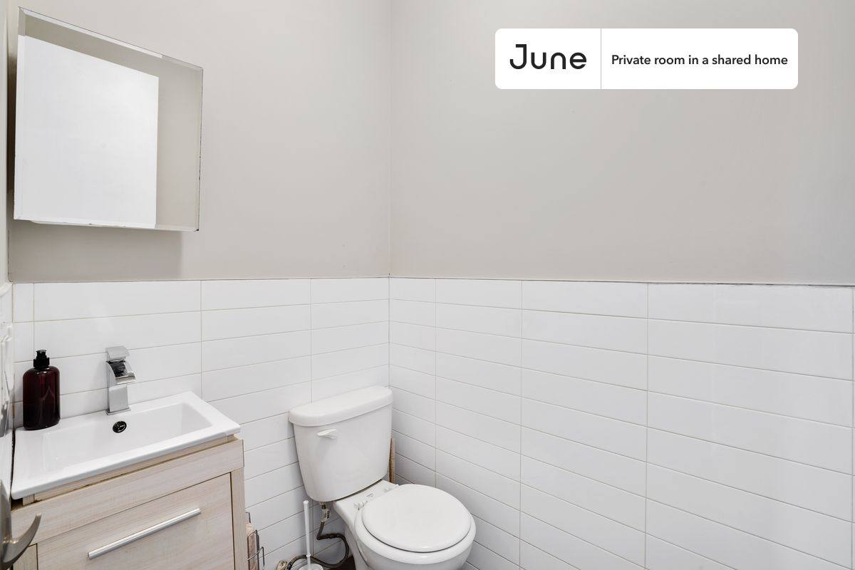 Apartment for rent at 310 Tompkins Ave, Brooklyn, NY 11216