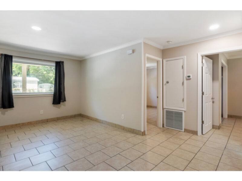 Townhouse for rent at 415 W Hannah St #B, Pensacola, FL 32534