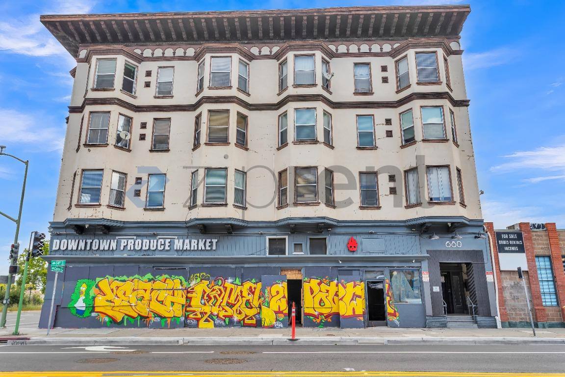 Apartment for rent at 680 14th St #204, Oakland, CA 94612