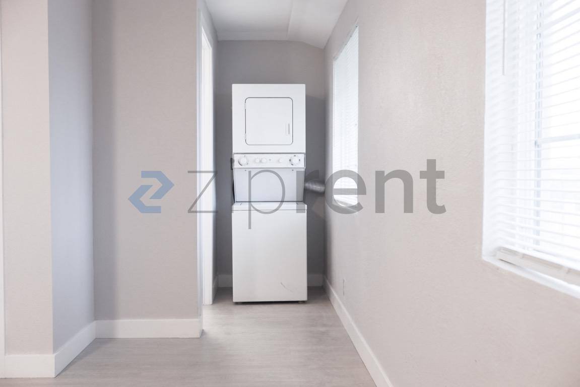 House for rent at 7057 Forman Way #ADU, Sacramento, CA 95828