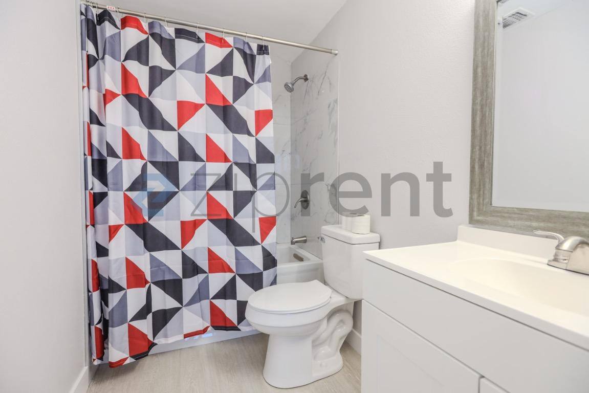 House for rent at 7057 Forman Way #ADU, Sacramento, CA 95828