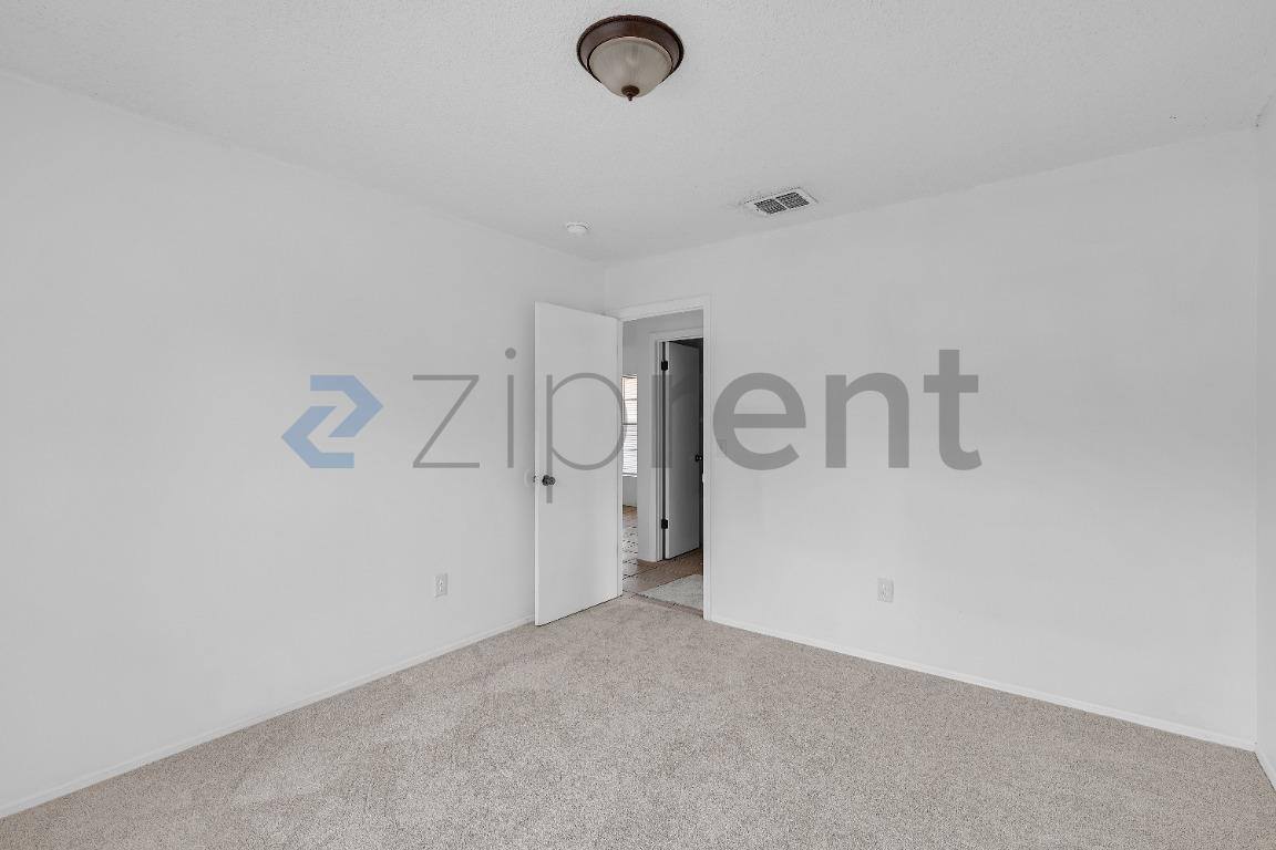House for rent at 5131 Kati Lynn Dr, Apopka, FL 32712
