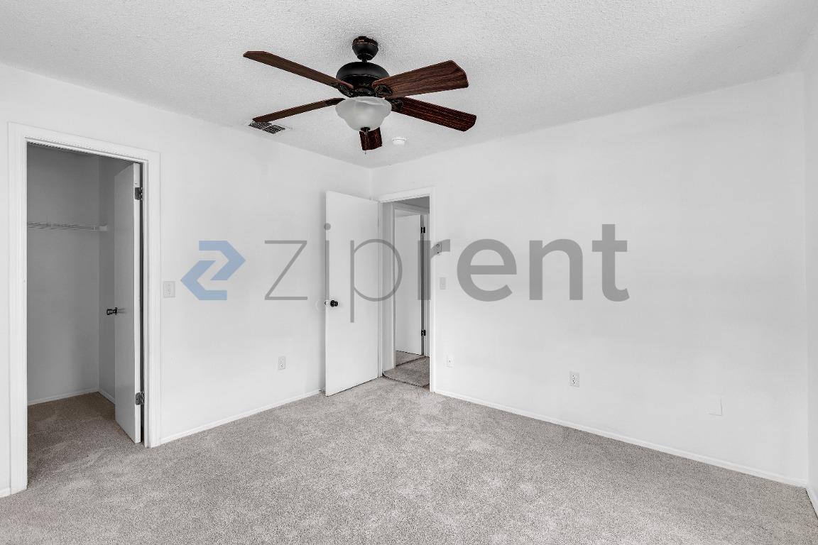 House for rent at 5131 Kati Lynn Dr, Apopka, FL 32712