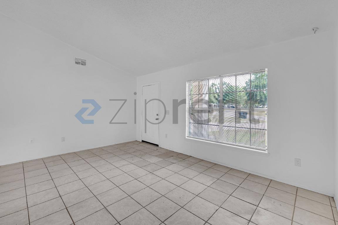 House for rent at 5131 Kati Lynn Dr, Apopka, FL 32712