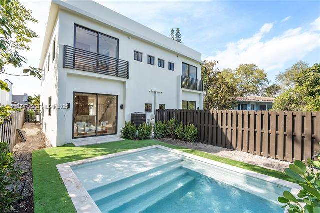 Townhouse for rent at 4715 N Miami Ave #2, Miami, FL 33127
